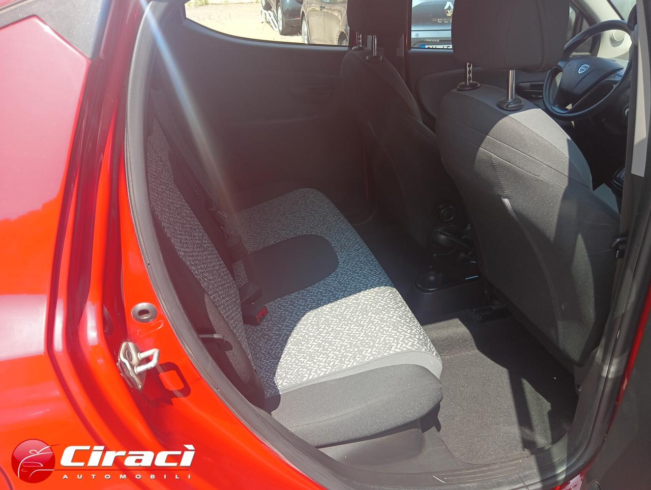 Lancia Ypsilon 1.2 69 CV 5 porte GPL Ecochic Elefantino Blu