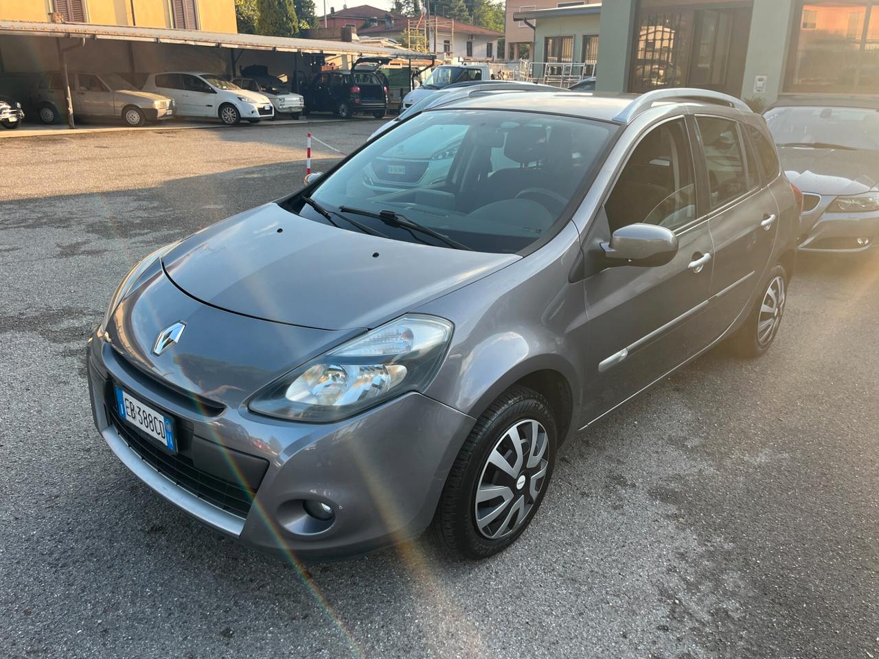 Renault Clio 1.2 16V SporTour Dynamique