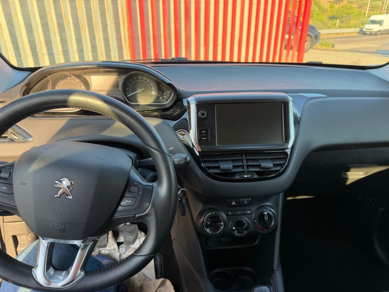Peugeot 208 BlueHDi 75 5 porte Allure