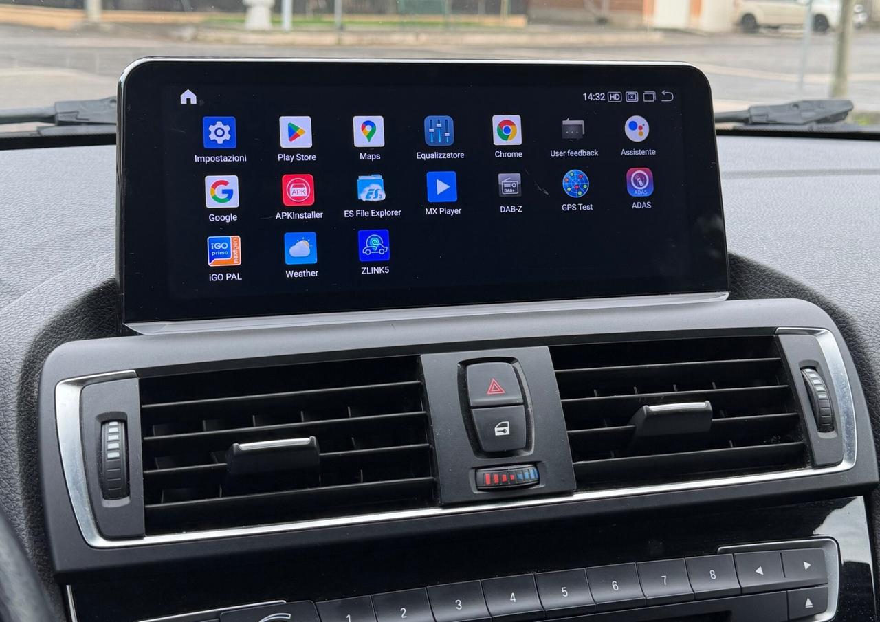 Bmw 118 118d 5p. Urban