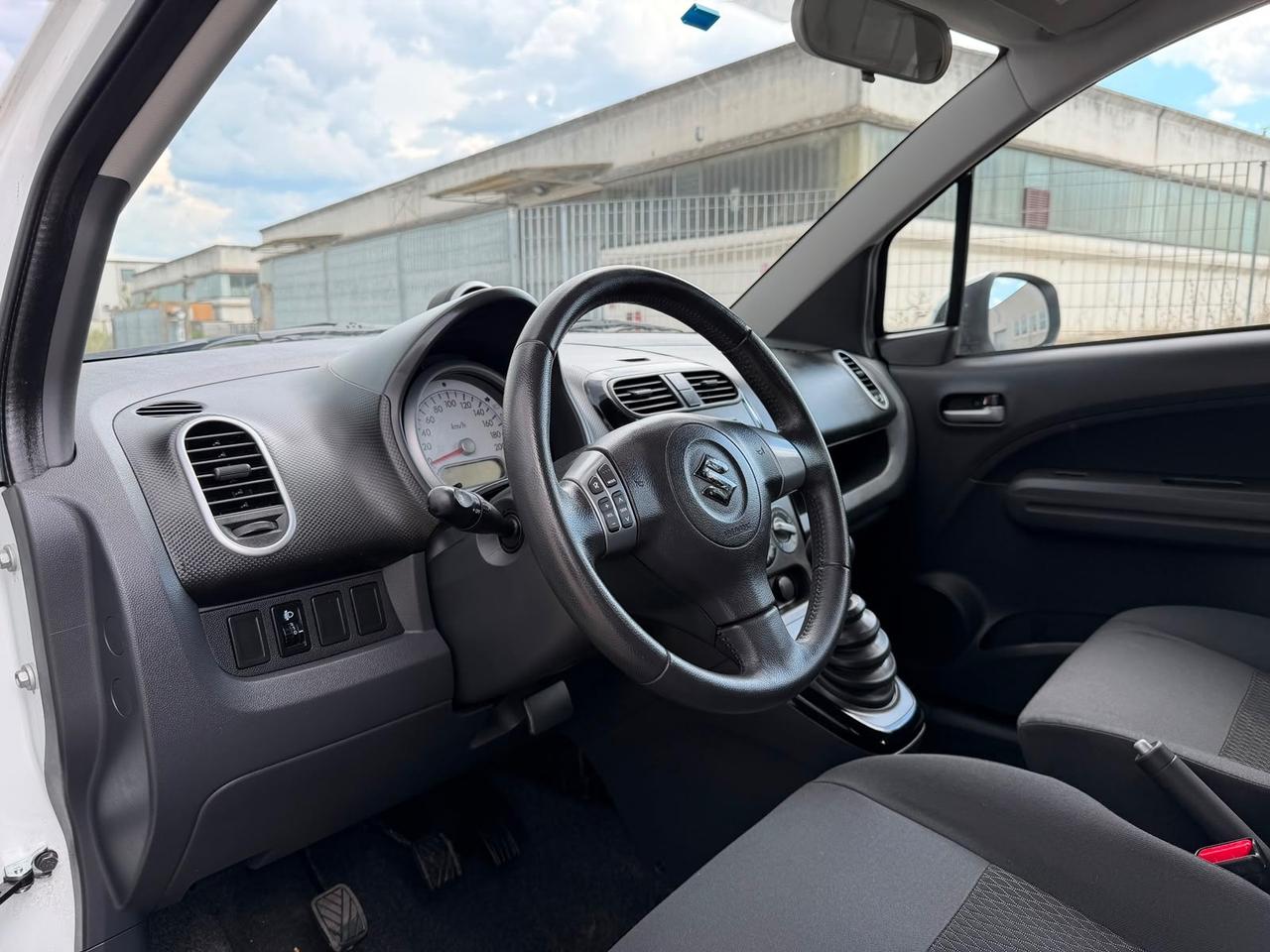 Suzuki Splash 1.0 VVT GL Style 97000 KM