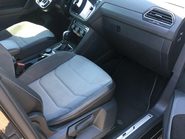 VOLKSWAGEN Tiguan 2.0 TDI DSG 4MOTION Sport R-Line