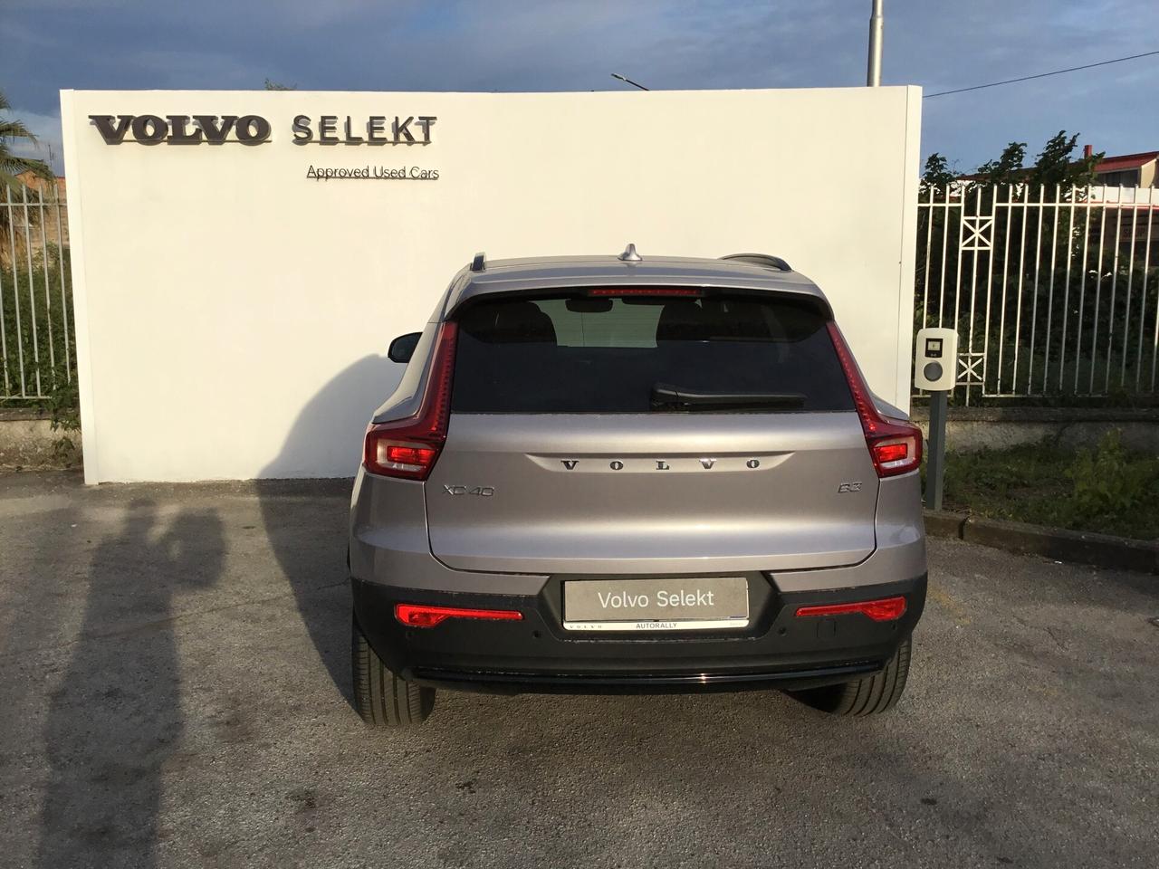 Volvo XC40 B3 Aut. Plus Dark