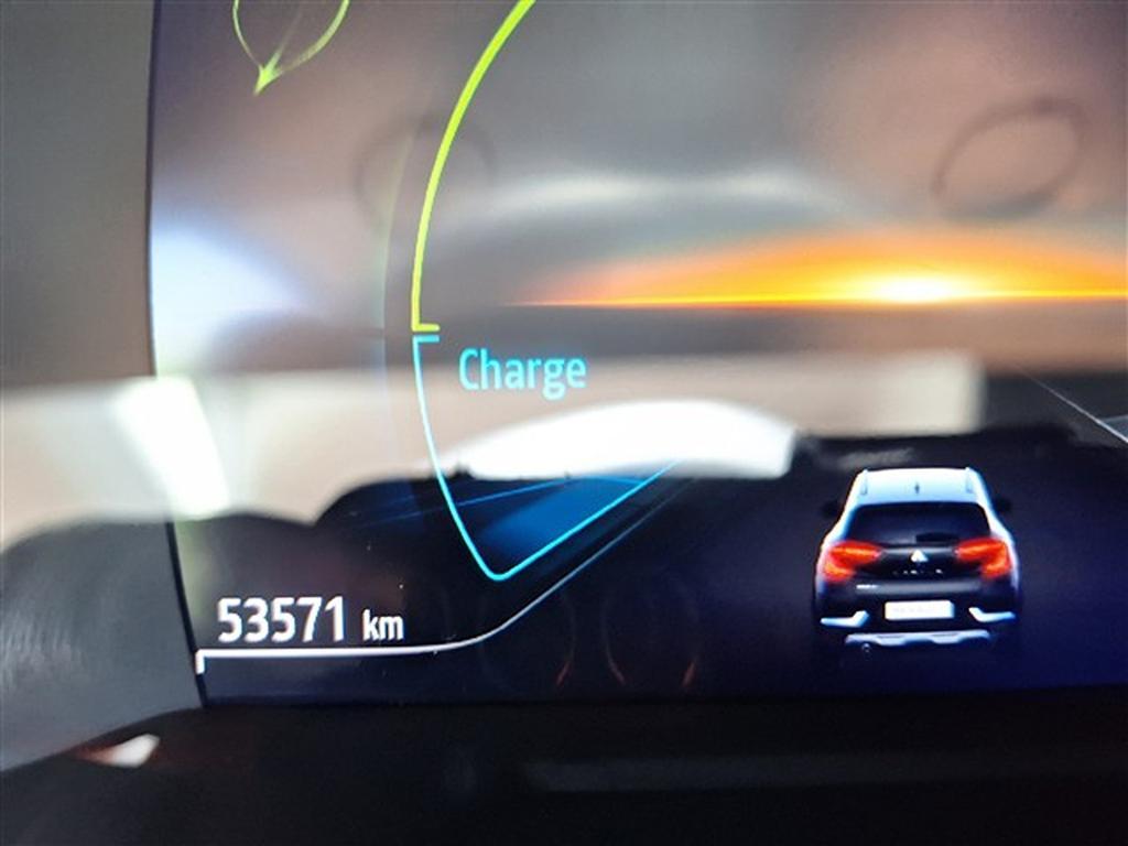 Renault Captur 1.6 Hybrid Zen E-Tech Auto