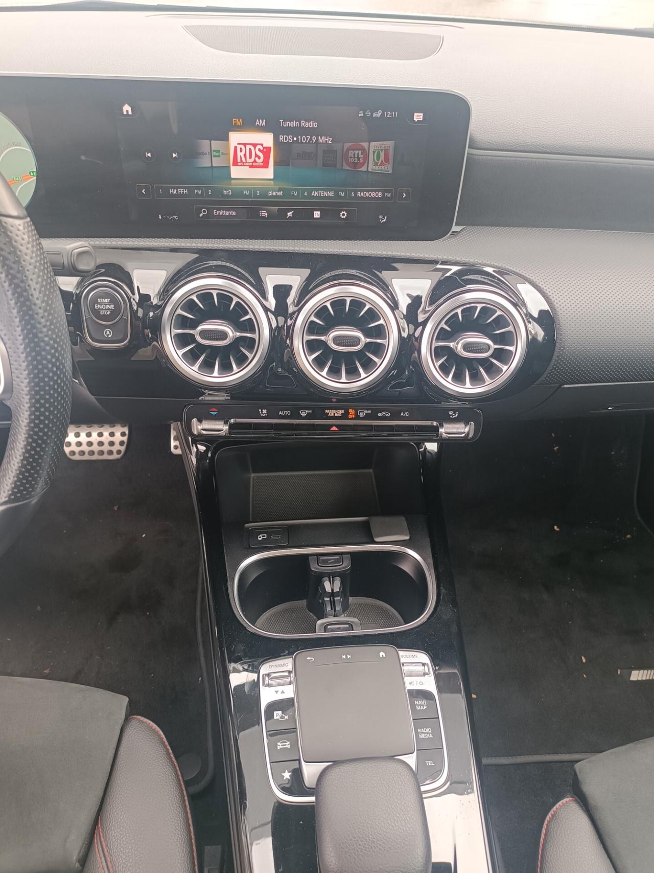 Mercedes-benz A 200 d Automatic Premium AMG