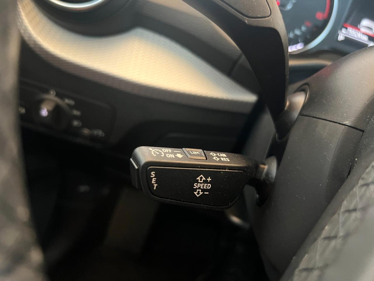 Audi Q2 30 TDI S tronic Business ok neopatentati unico proprietario TAGLIANDATA AUDI