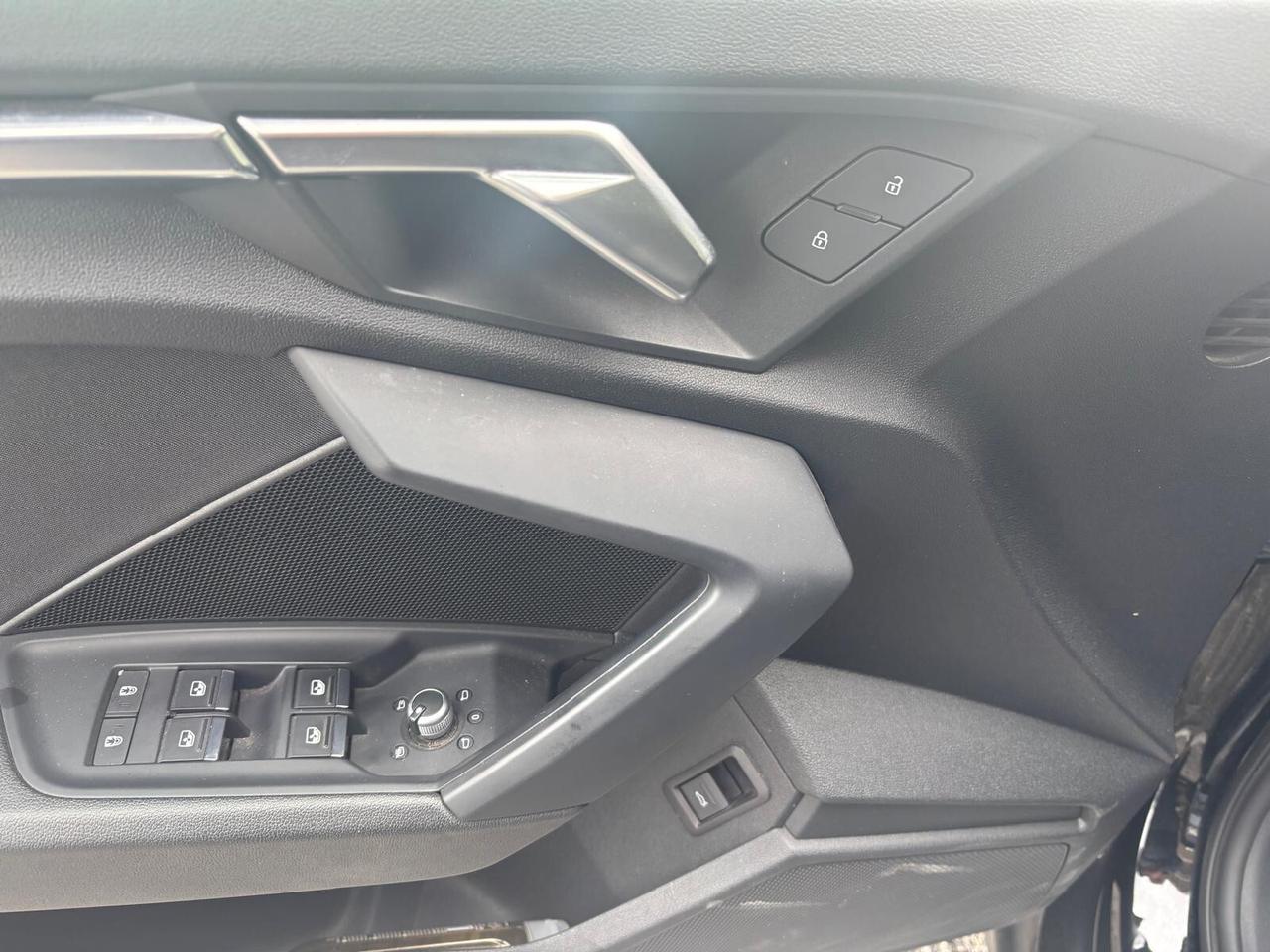 Audi A3 SPB 30 TDI S tronic Business Advanced