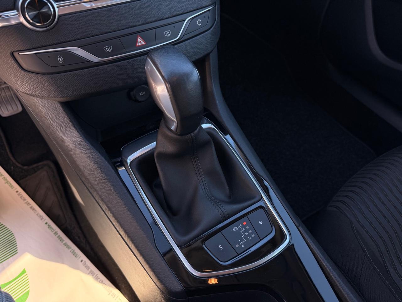 Peugeot 308 1.6 BlueHDi 120cv EAT6 Allure NAVI