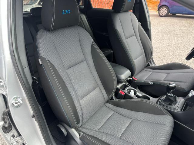 HYUNDAI i30 1.6 CRDi 5p. Classic