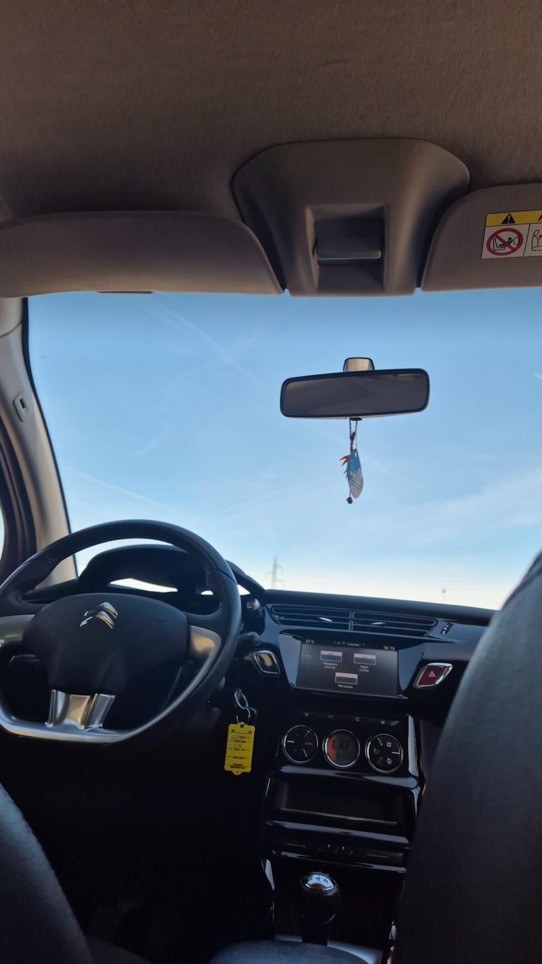 Citroen C3 1.2 benzina 82cv Monna Lisa full optional