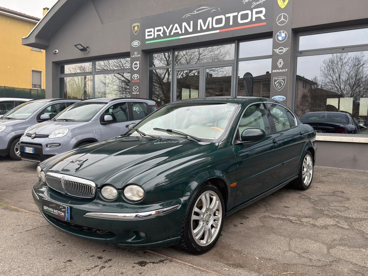 Jaguar X-Type 2.5 V6 24V cat Executive