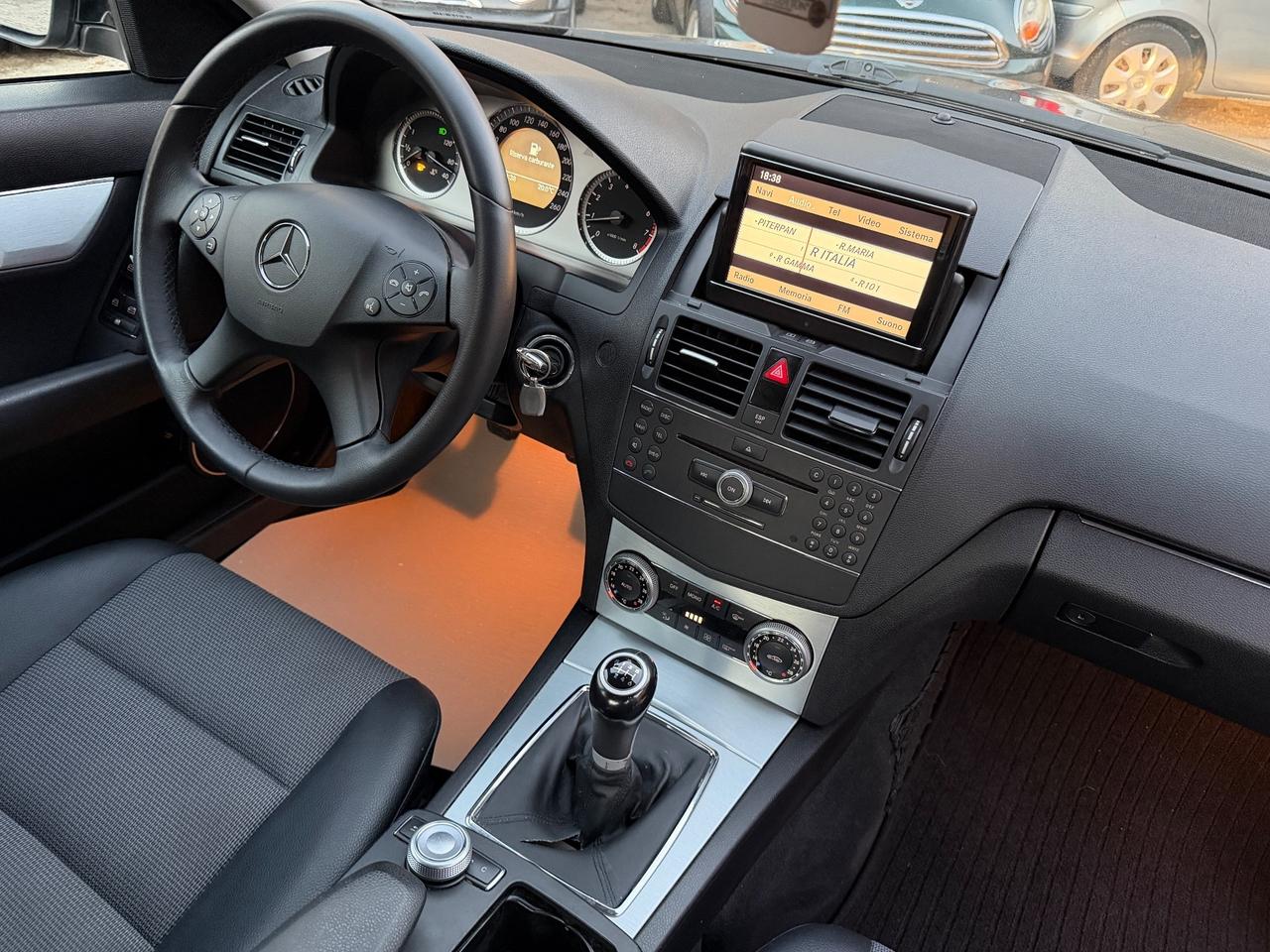 Mercedes-benz C 180 Kompressor 156CV Avantgarde