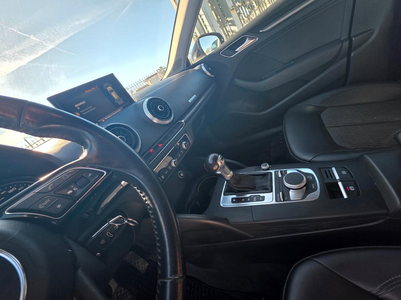 Audi A3 SPB 1.6 TDI 116 CV S tronic Design