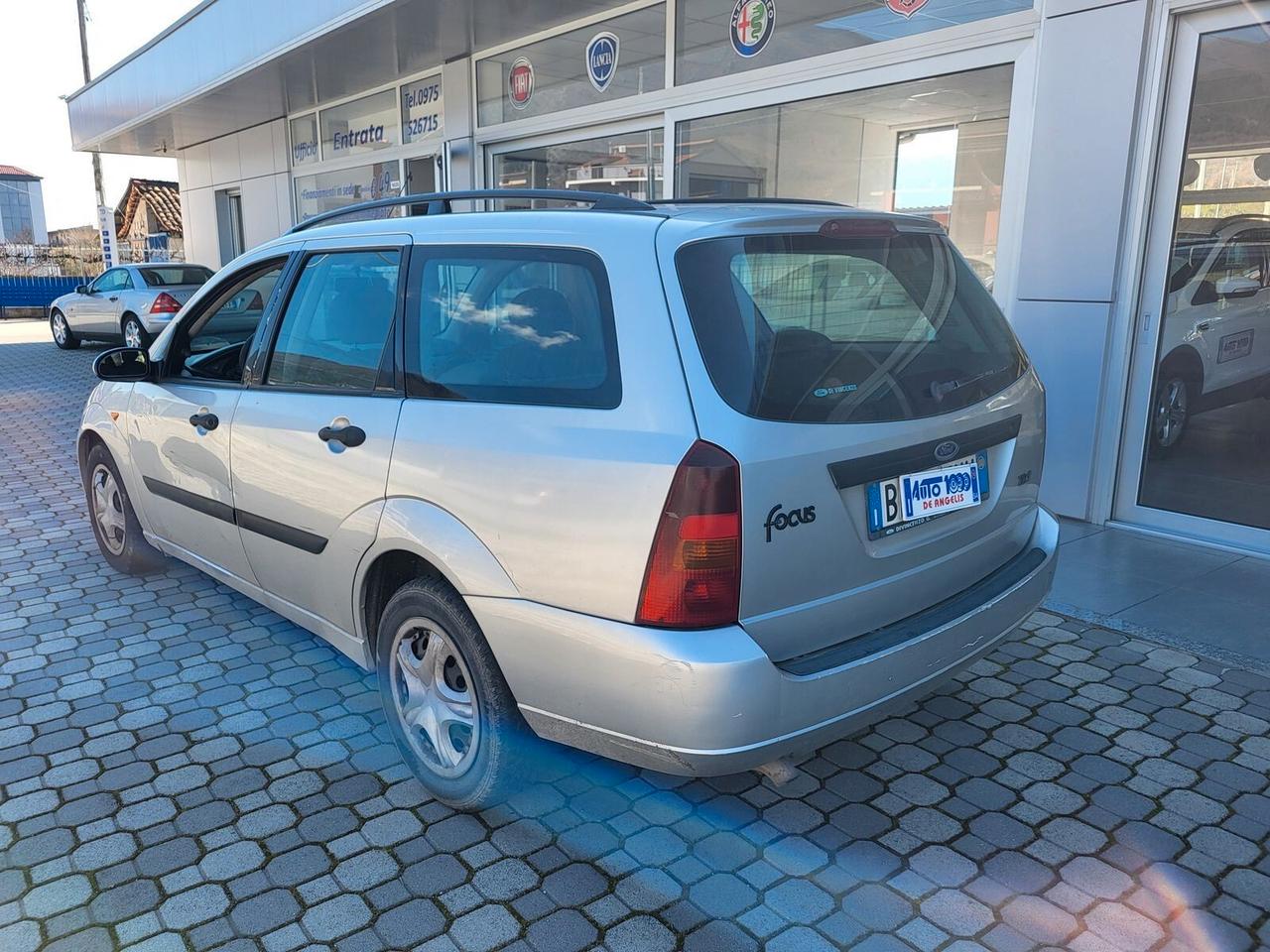 FORD FOCUS 1.8 TD 90 CV SW FAMILIARE