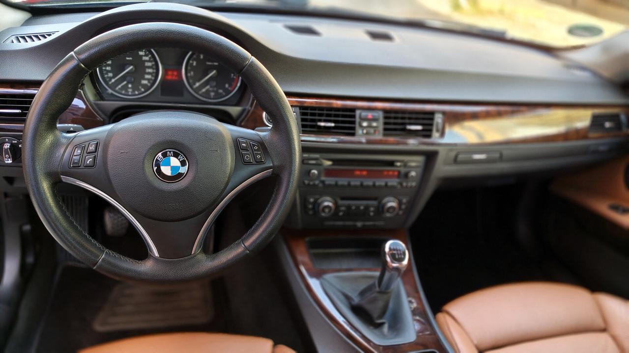 Bmw 335i xDrive cat Coupé Futura