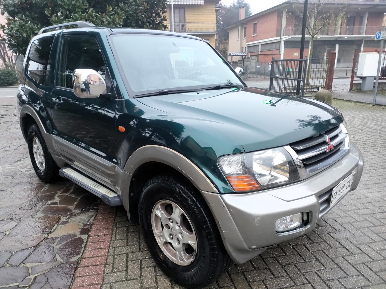 Mitsubishi Pajero 3.2 16V DI-D 3p. GLS1
