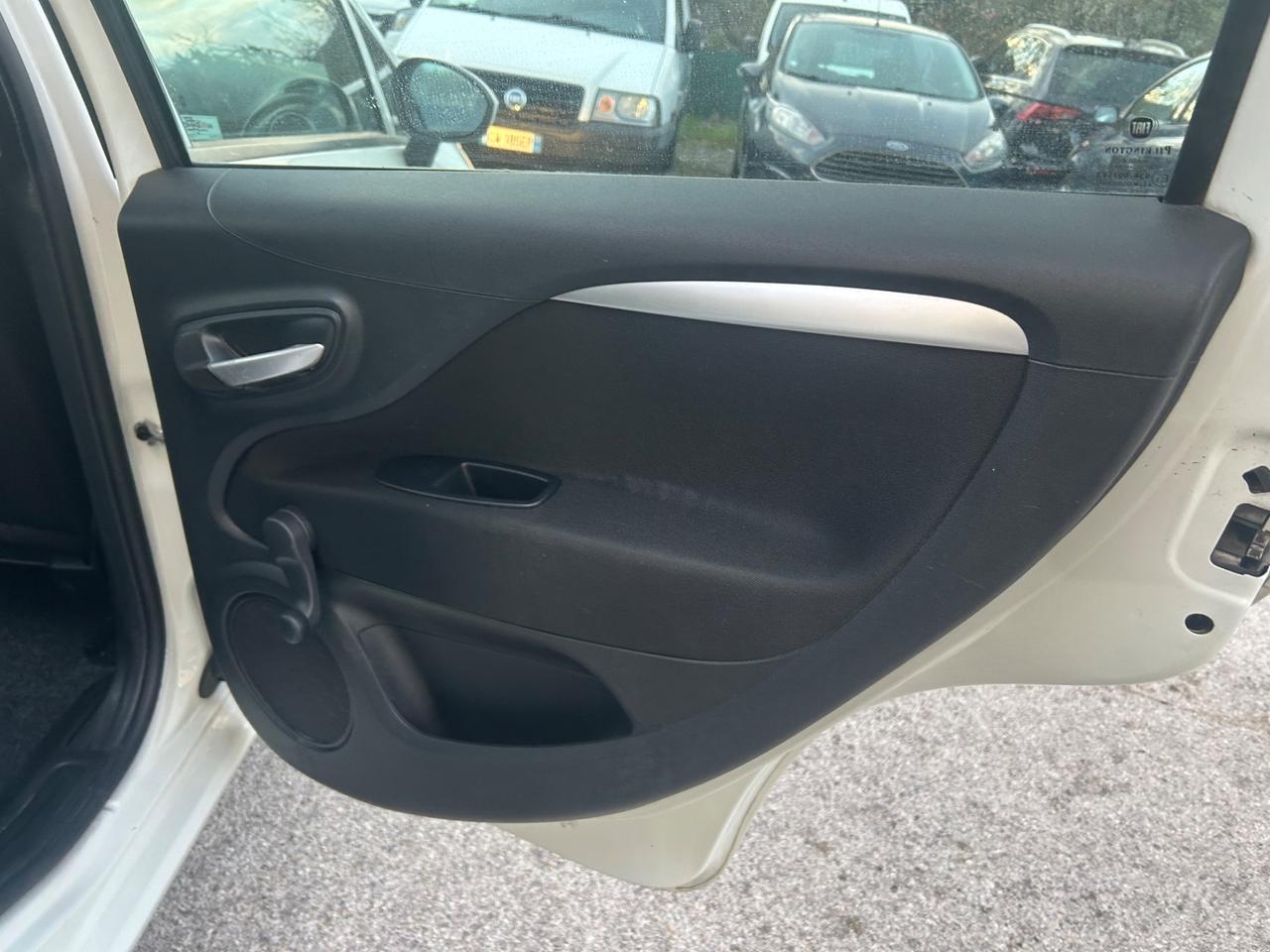 Fiat Punto 1.4 8V 5 porte Natural Power 2016