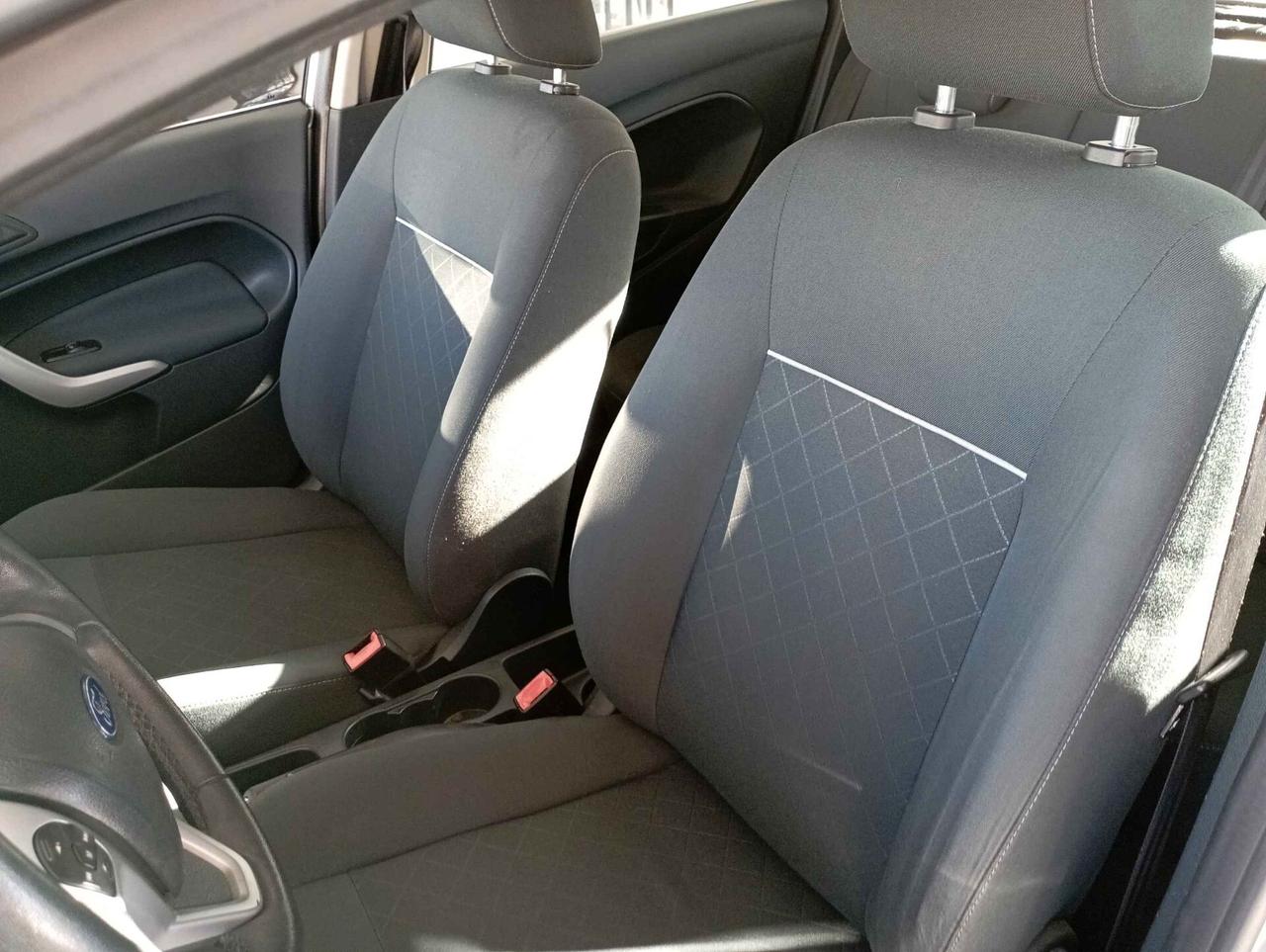 Ford Fiesta Ikon 1.2 60CV 5 porte