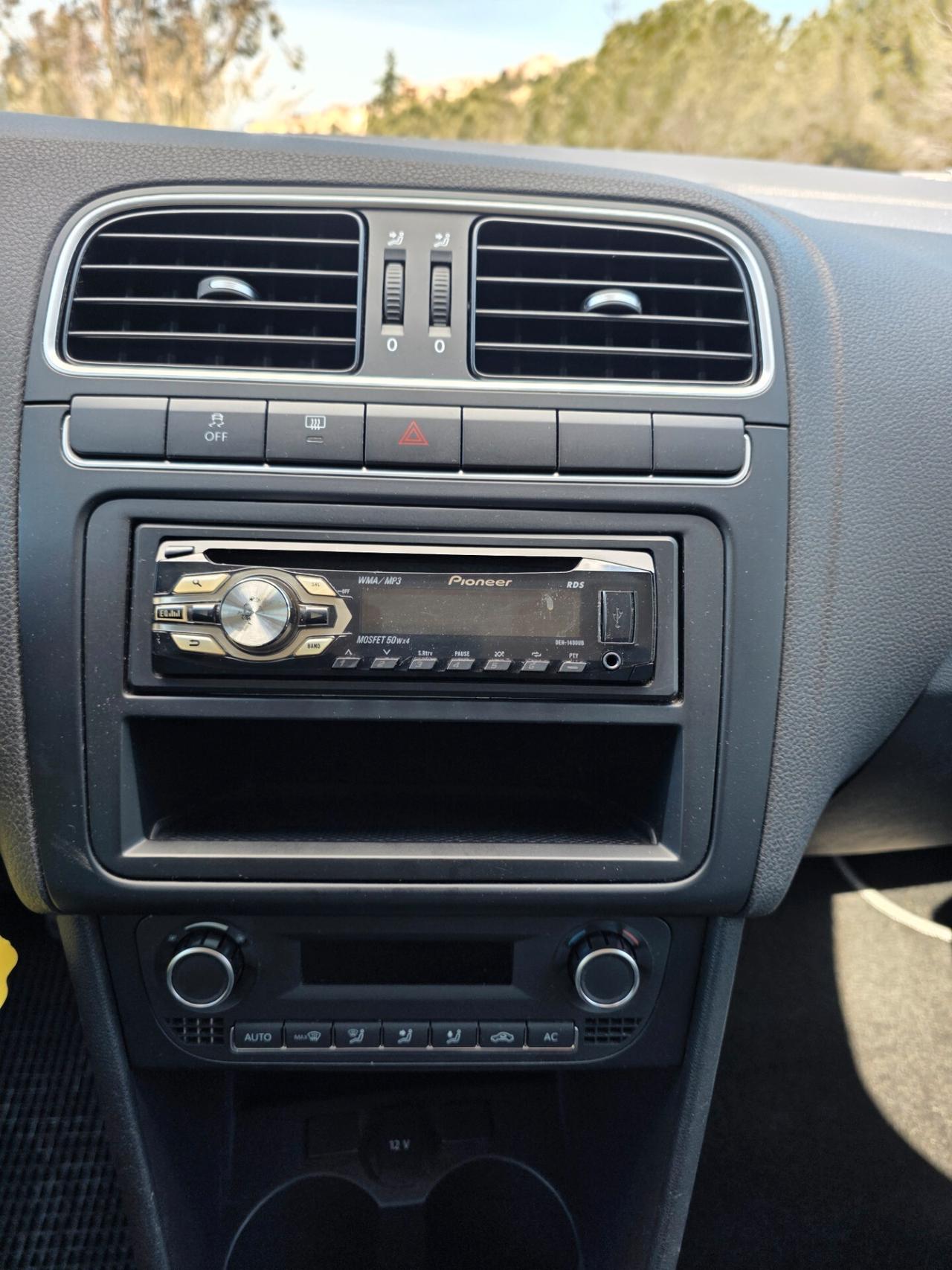 Volkswagen Polo 1.6 TDI 90CV