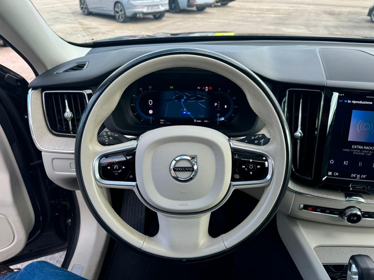 Volvo XC 60 XC60 B4 (d) AWD automatico Plus Bright