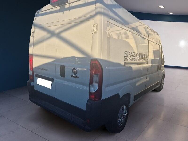 FIAT Ducato Serie 8 Furgone Lastrato 35q Lh2 140cv At9 2.2 Multijet 3 E6d-Fina