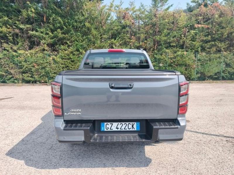 Isuzu D-Max N60 D-Max N60 1.9 aut. Crew Nitro Sport Cab con Shutter Lid!!