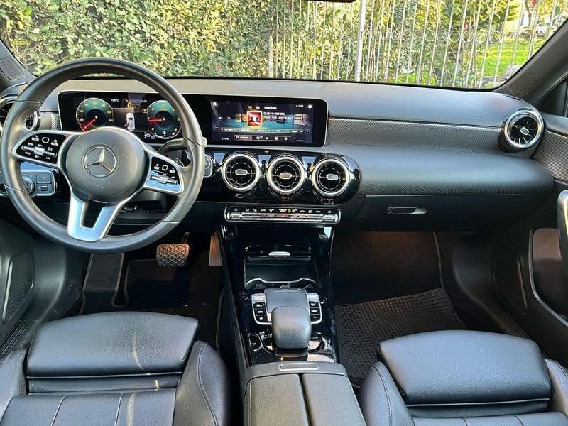 Mercedes-Benz Classe A 180d SPORT G-TRONIC-PELLE TOTALE