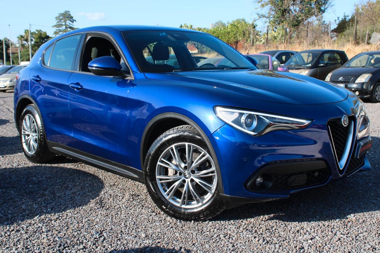 Alfa Romeo Stelvio Tua A SOLI 455€ al mese Anticipo Zero
