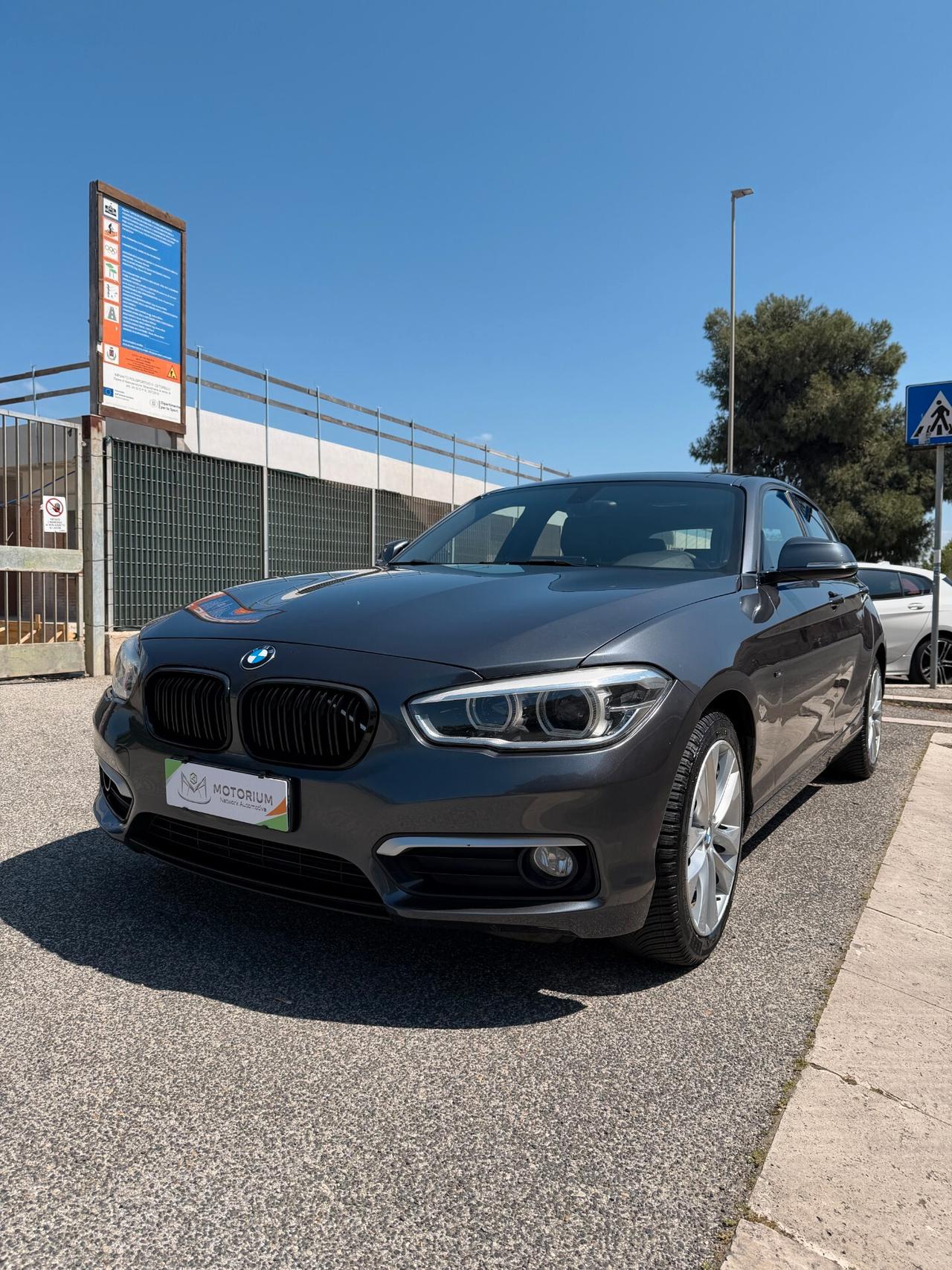 Bmw 116 116d 5p. Urban