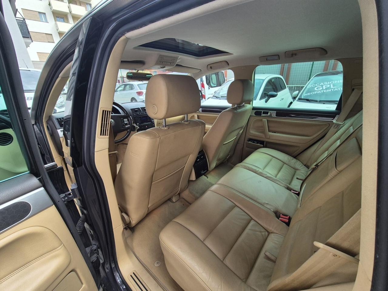 Volkswagen Touareg 3.0 226CV - CAMBIO AUTOMATICO
