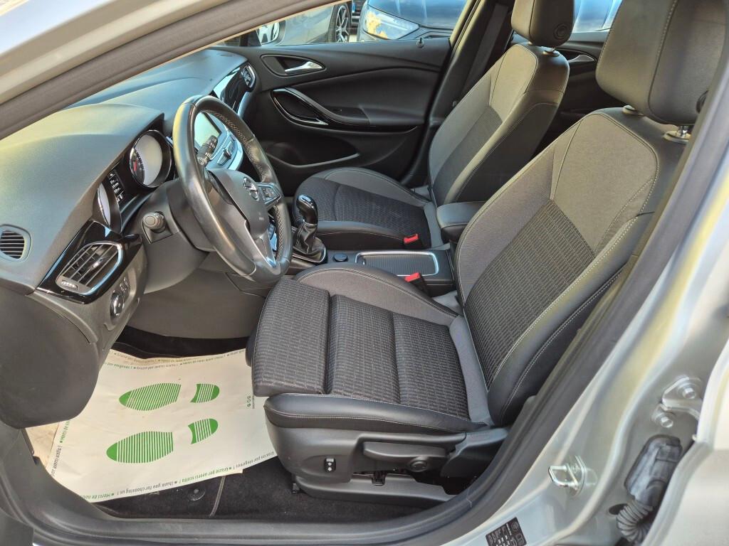 Opel Astra 1.5 CDTI 105 CV BERLINA 5 porte