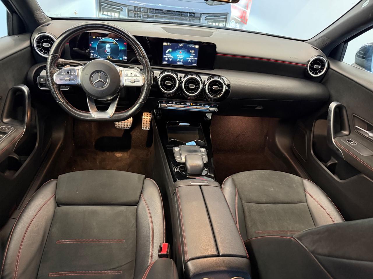 Mercedes-Benz A 200 Automatic 4p. Premium AMG BERLINA SEDAN