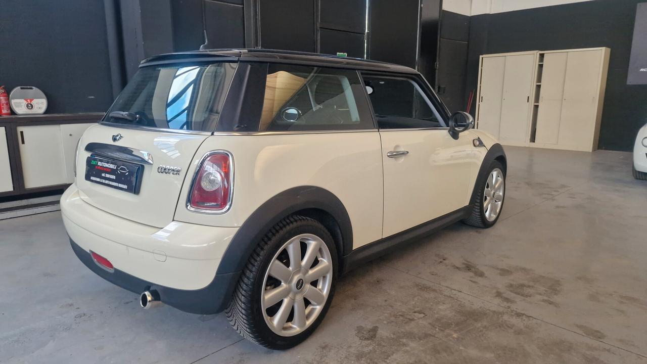 Mini 1.6 16V Cooper