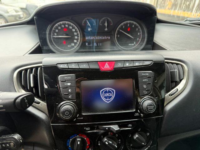 LANCIA Ypsilon 1.2 69 CV 5 porte GPL Ecochic Gold