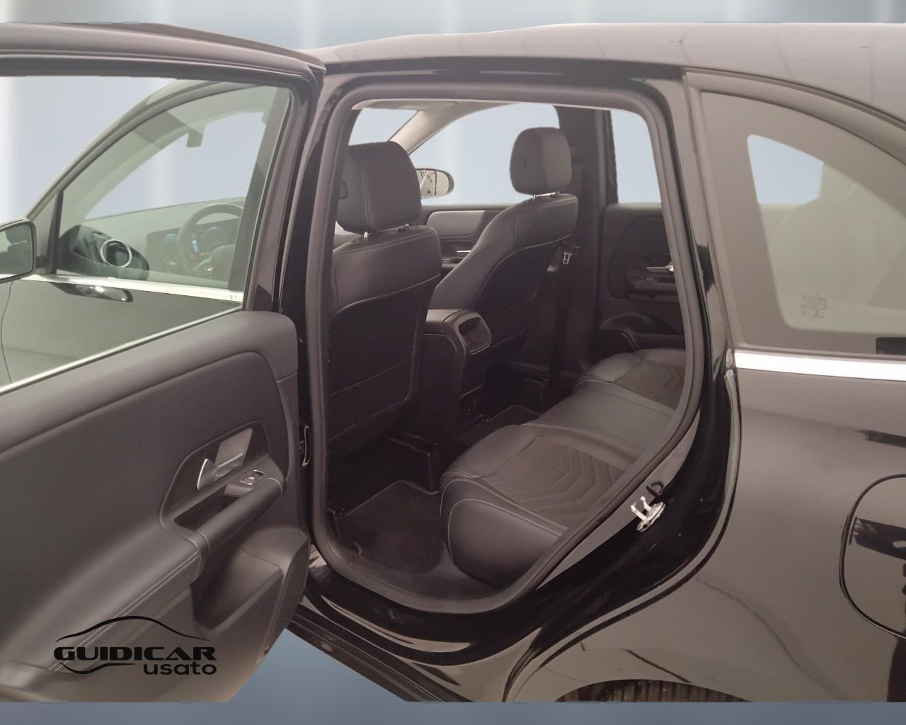 Mercedes-Benz Classe B - W247 2018 - B 180 d Sport auto