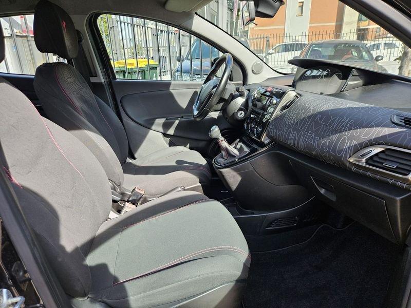 Lancia Ypsilon 1.3 MultiJet 95cv Start&Stop Elefantino