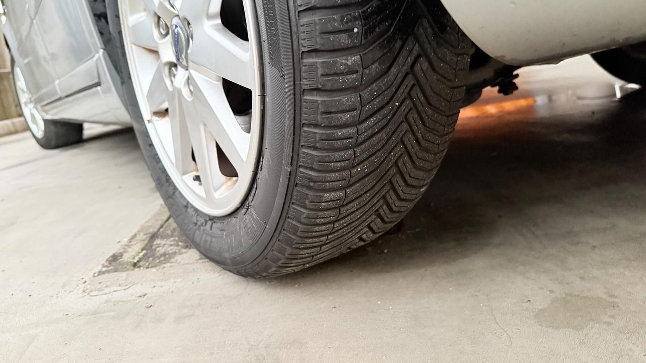 Volvo V50 1.6 BENZINA EURO4 NEOPATENTATI