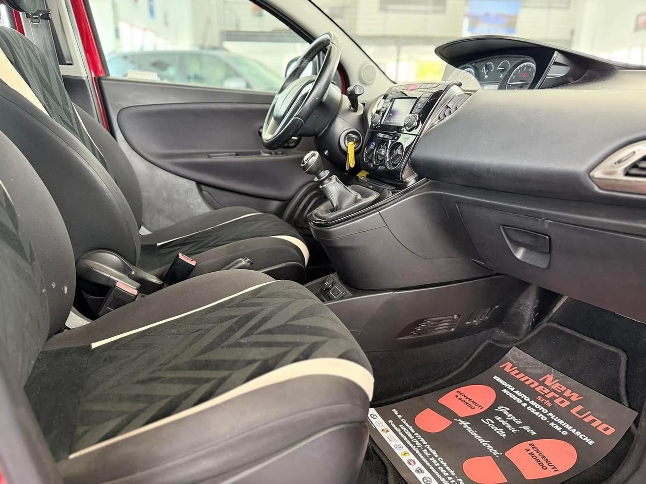 Lancia Ypsilon 0.9 TwinAir 85cv Metano/Benz 2017 Elefantino