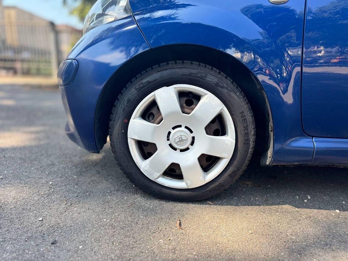 Toyota Aygo 1.0 Deep Ocean Connect 5p m-mt