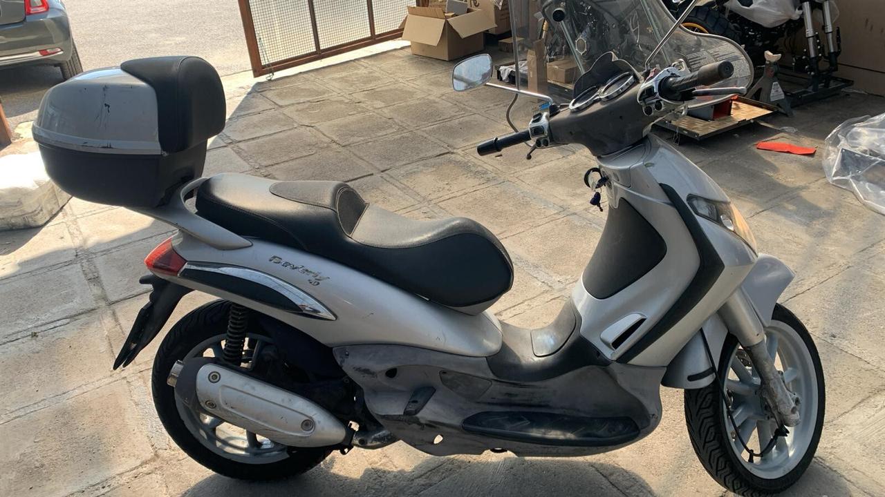 Piaggio Beverly 250 del 2004 usato