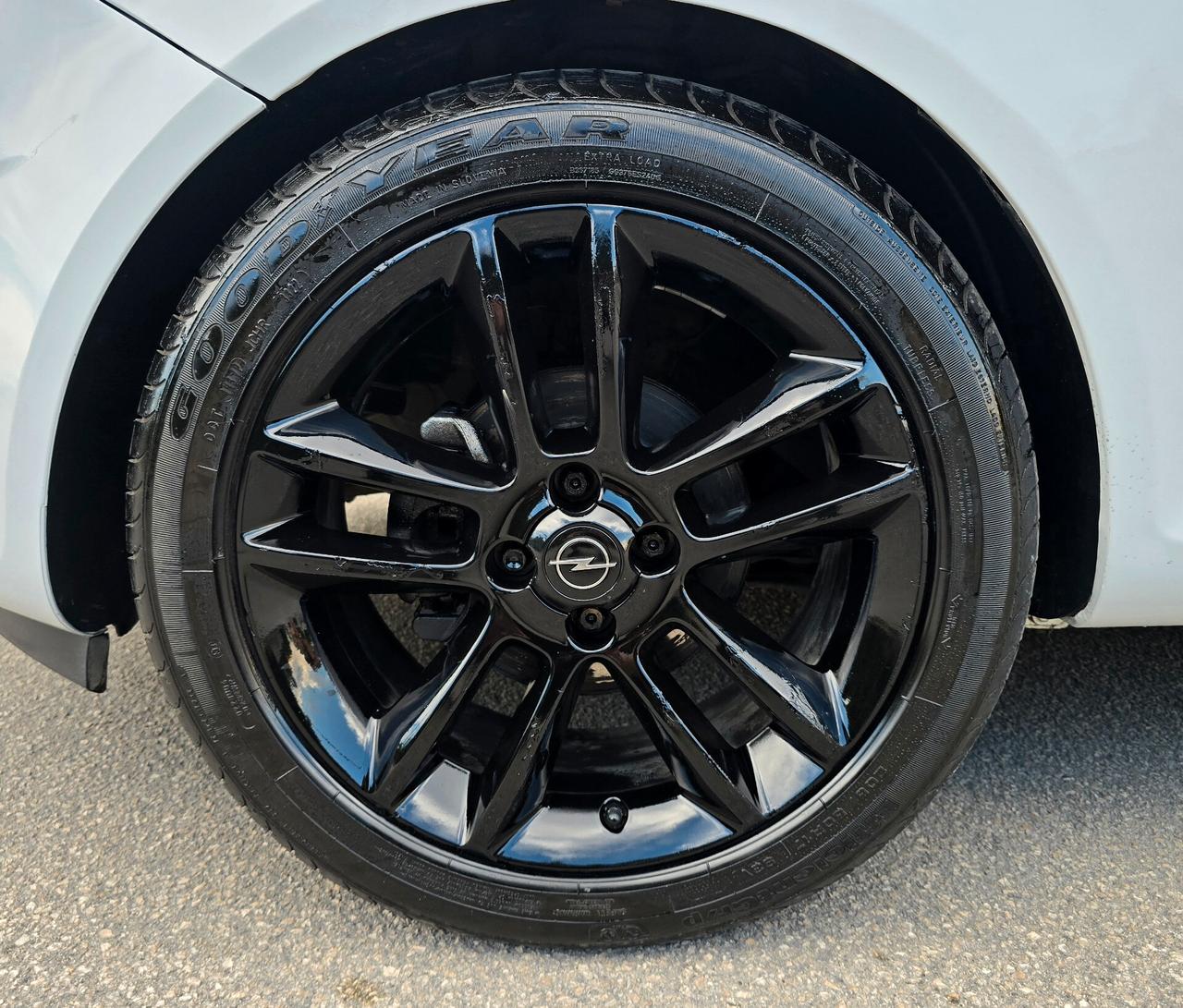 OPEL CORSA SPORT 1.3 M-JET TETTO APRIBILE NUOVA