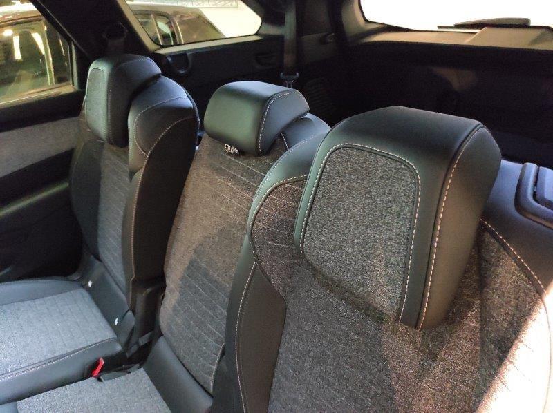 PEUGEOT 5008 3ª serie - 5008 Hybrid 145 e-DCS6 Allure