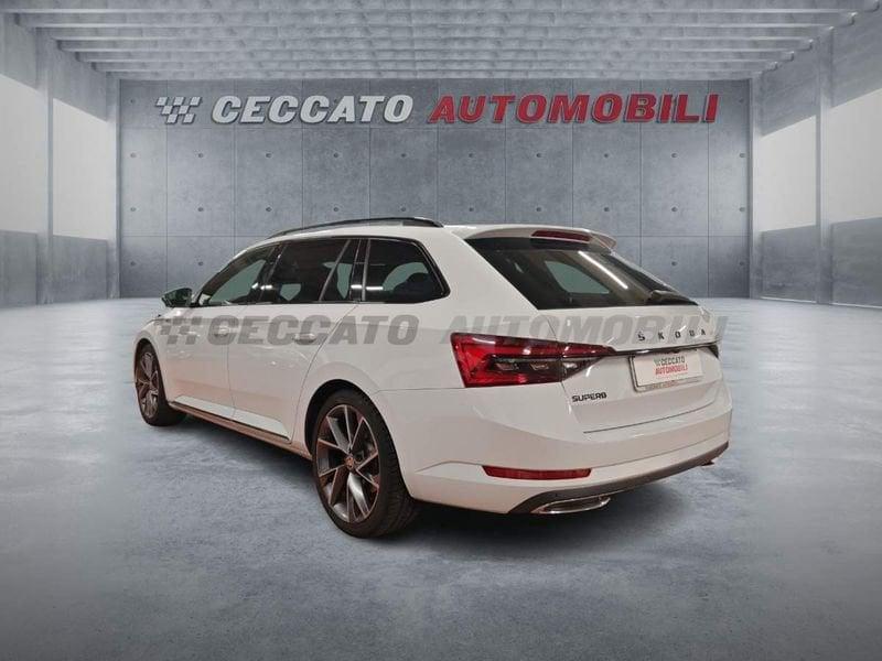 Skoda Superb Superb Wagon 2.0 tdi evo Sportline 200cv dsg