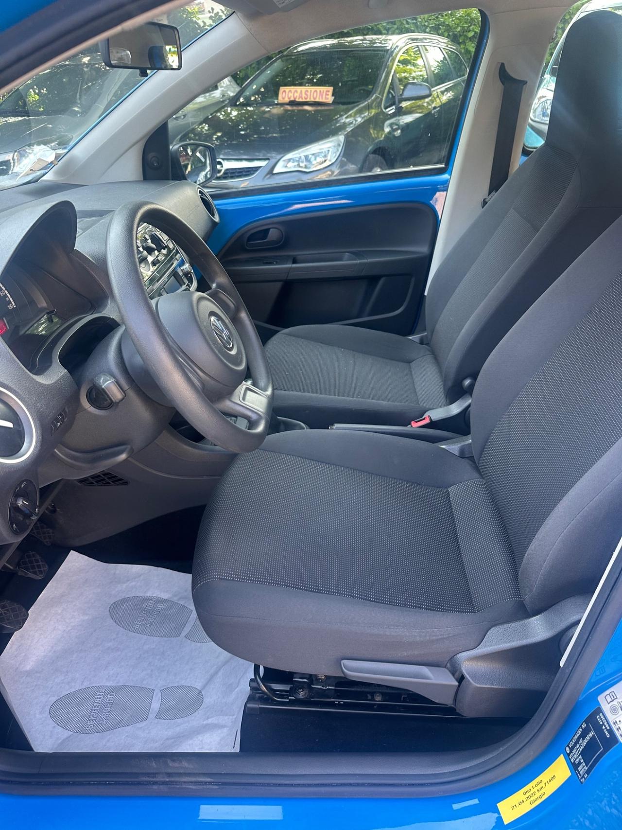 Volkswagen up! 1.0 75 CV 5p. club up!