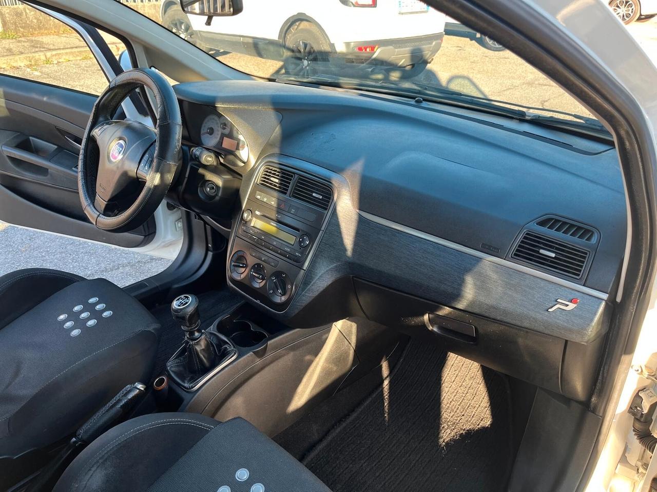 Fiat Grande Punto 1.3 MJT 90 CV 5 porte Dynamic