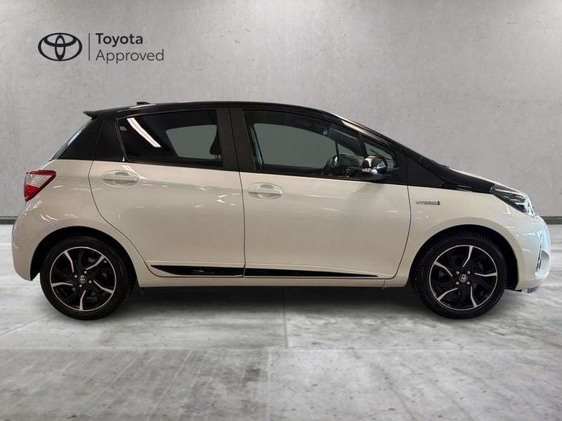Toyota Yaris 1.5 Hybrid Trend White Edition