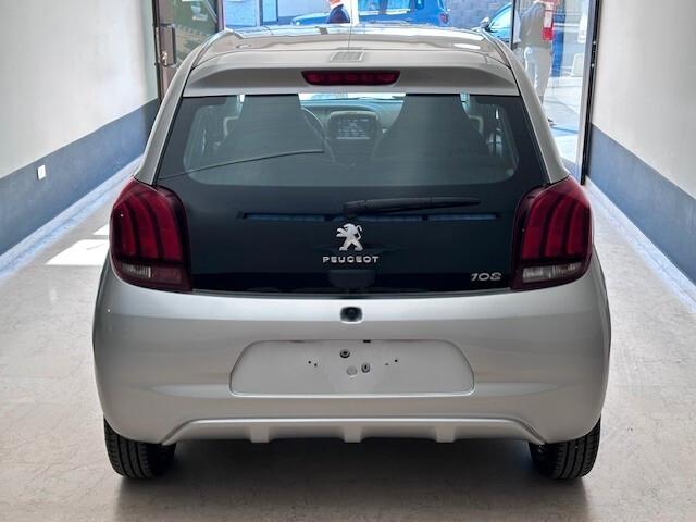 Peugeot 108 VTi 68 ETG 5 porte ALLURE AUTOMATICA