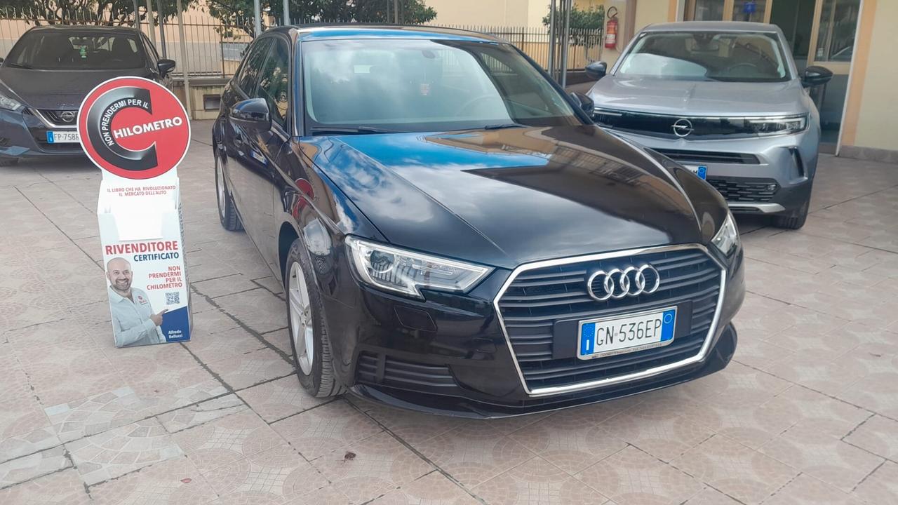 Audi A3 SPB 1.6 TDI 116 CV S tronic Sport