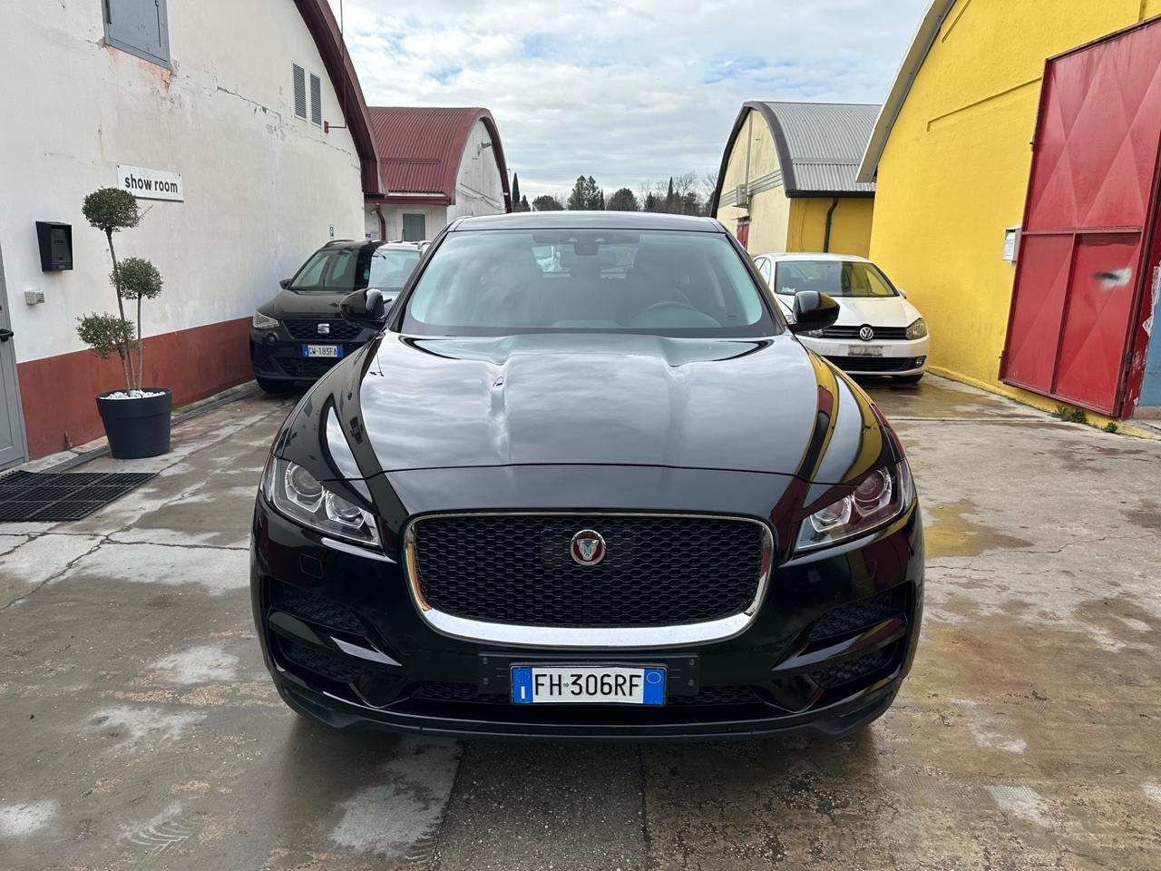 Jaguar F-Pace 2.0 D 180 CV AWD Full Optional