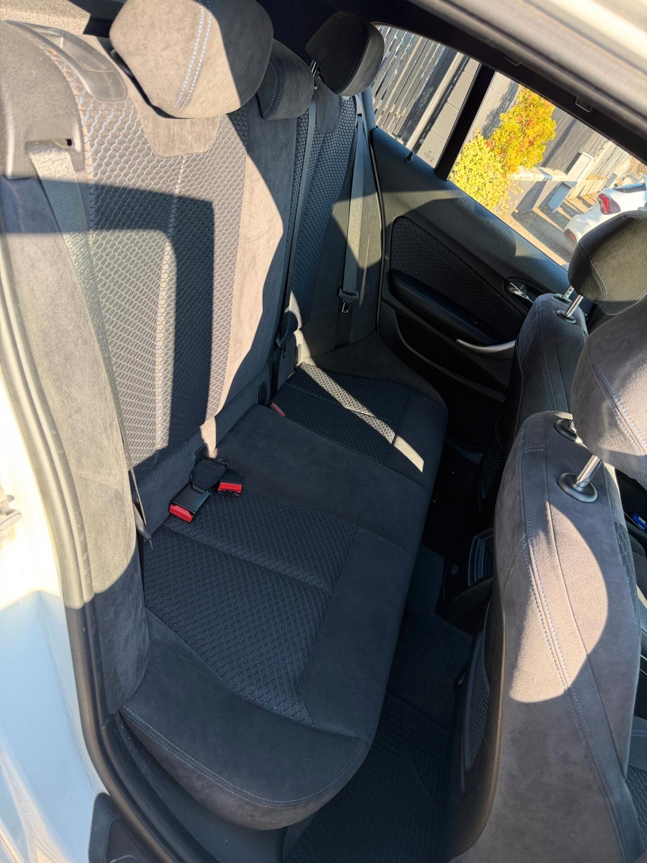 Bmw 118 118d 5p. Msport